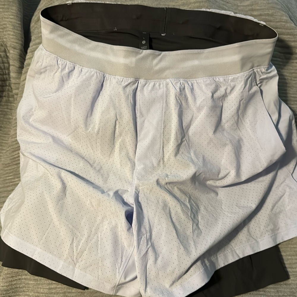 Lululemon Workout Shorts Lined, Size L, Like New, Lavender